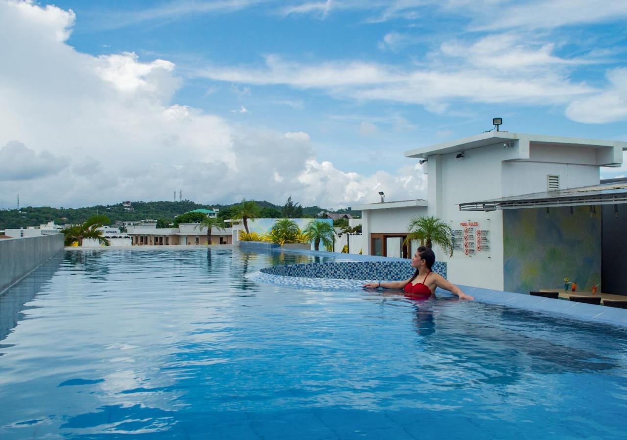 3 Smart Family-Friendly Hotels In Balabag Worth Booking