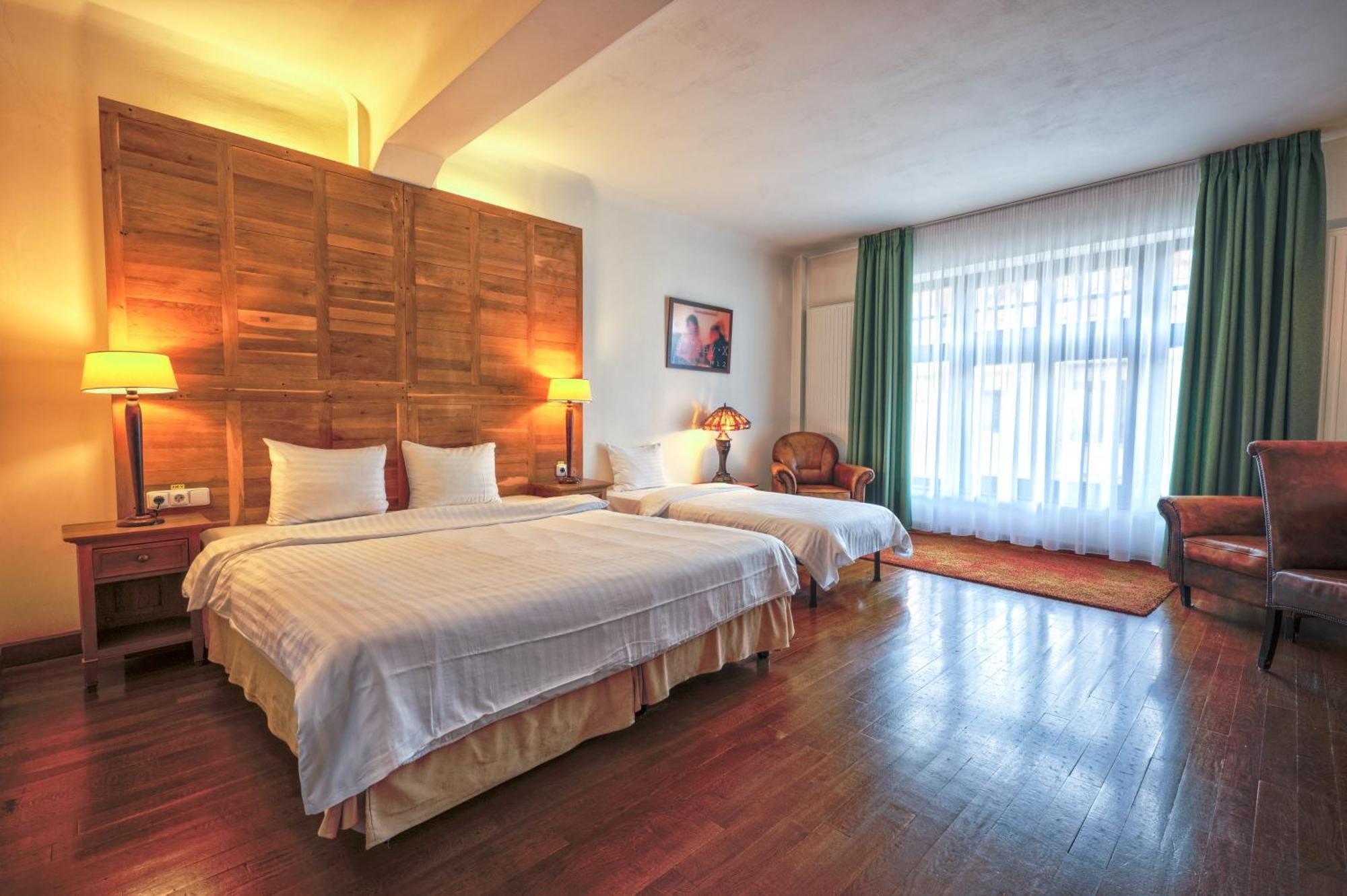 5 Central Hotels in Bucharest Old Town That Stand Out