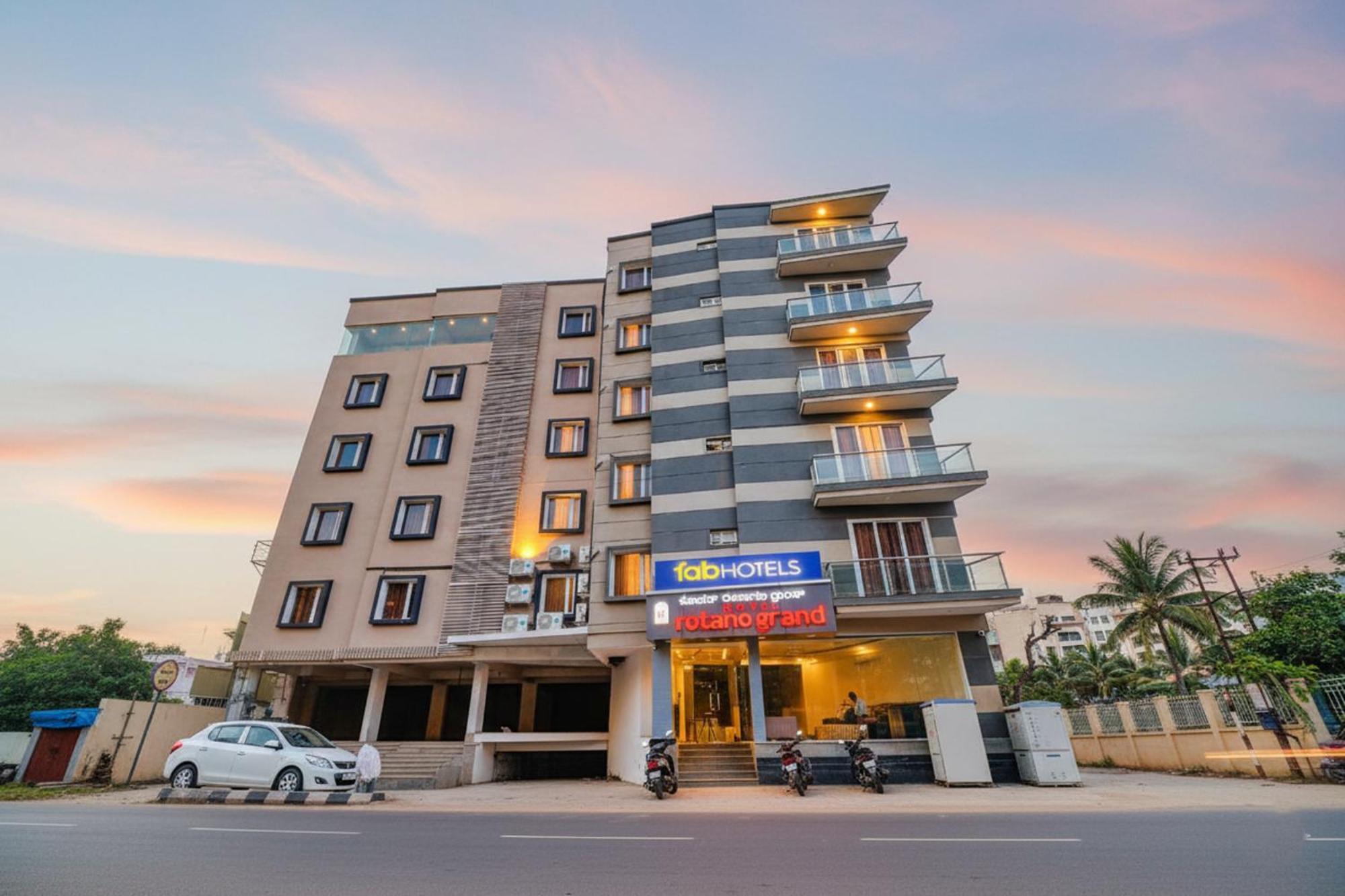 9 Smart FabHotels Near The Heritage Centre & Aerospace Museum