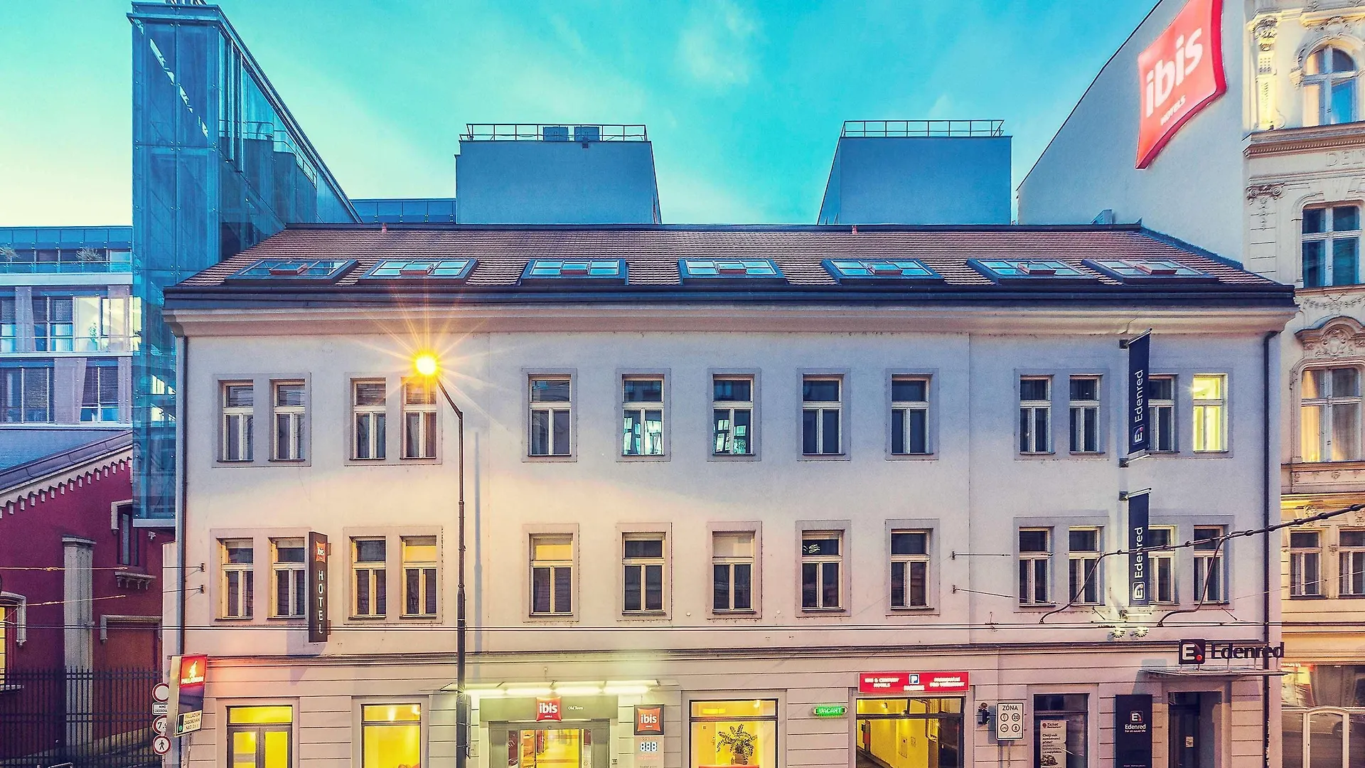 5 Romantic Hotels in Prague 1 Worth Booking as a Couple