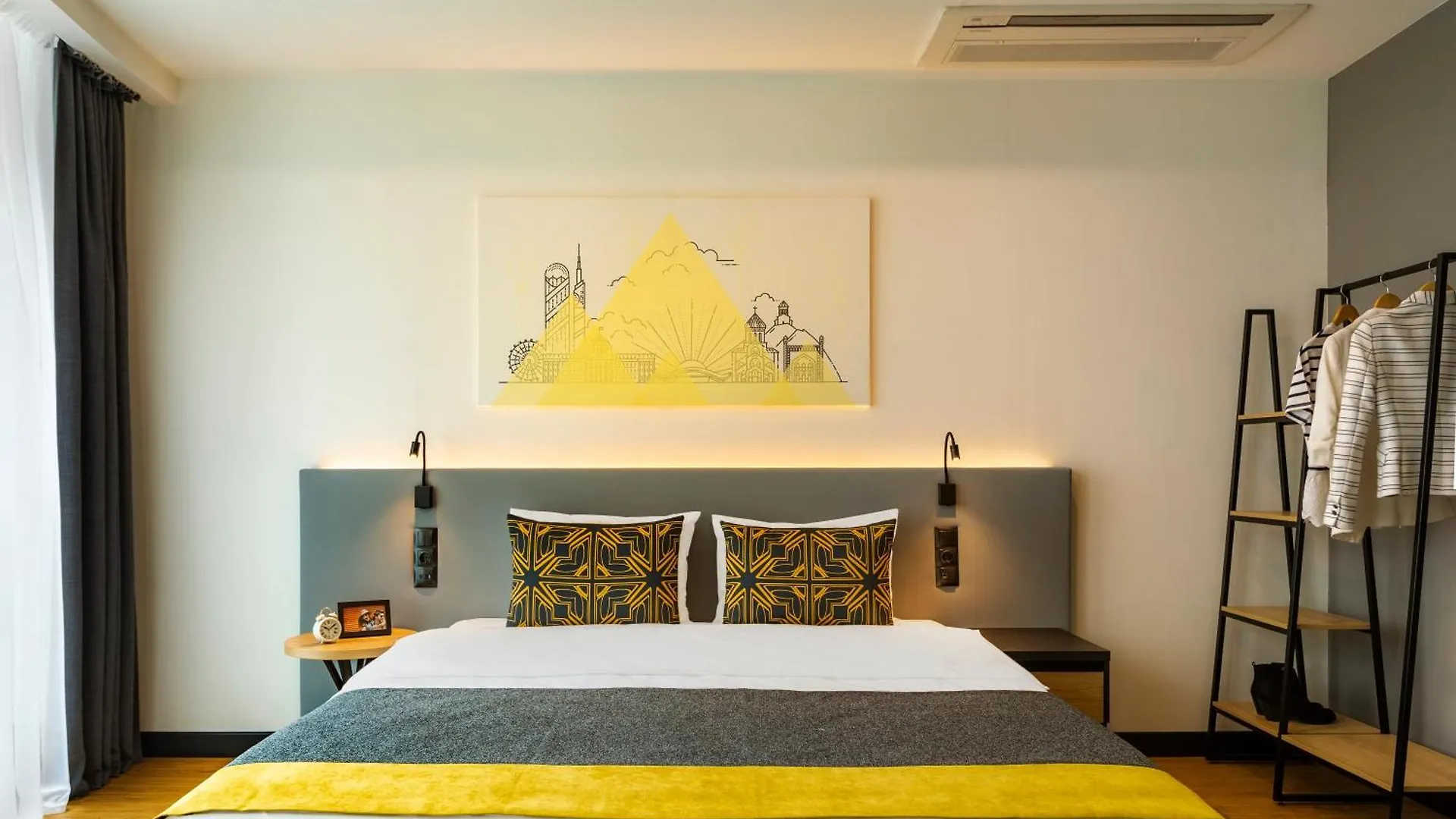 Where to Stay in Sololaki: 2 Central Hotels Close to Freedom Square