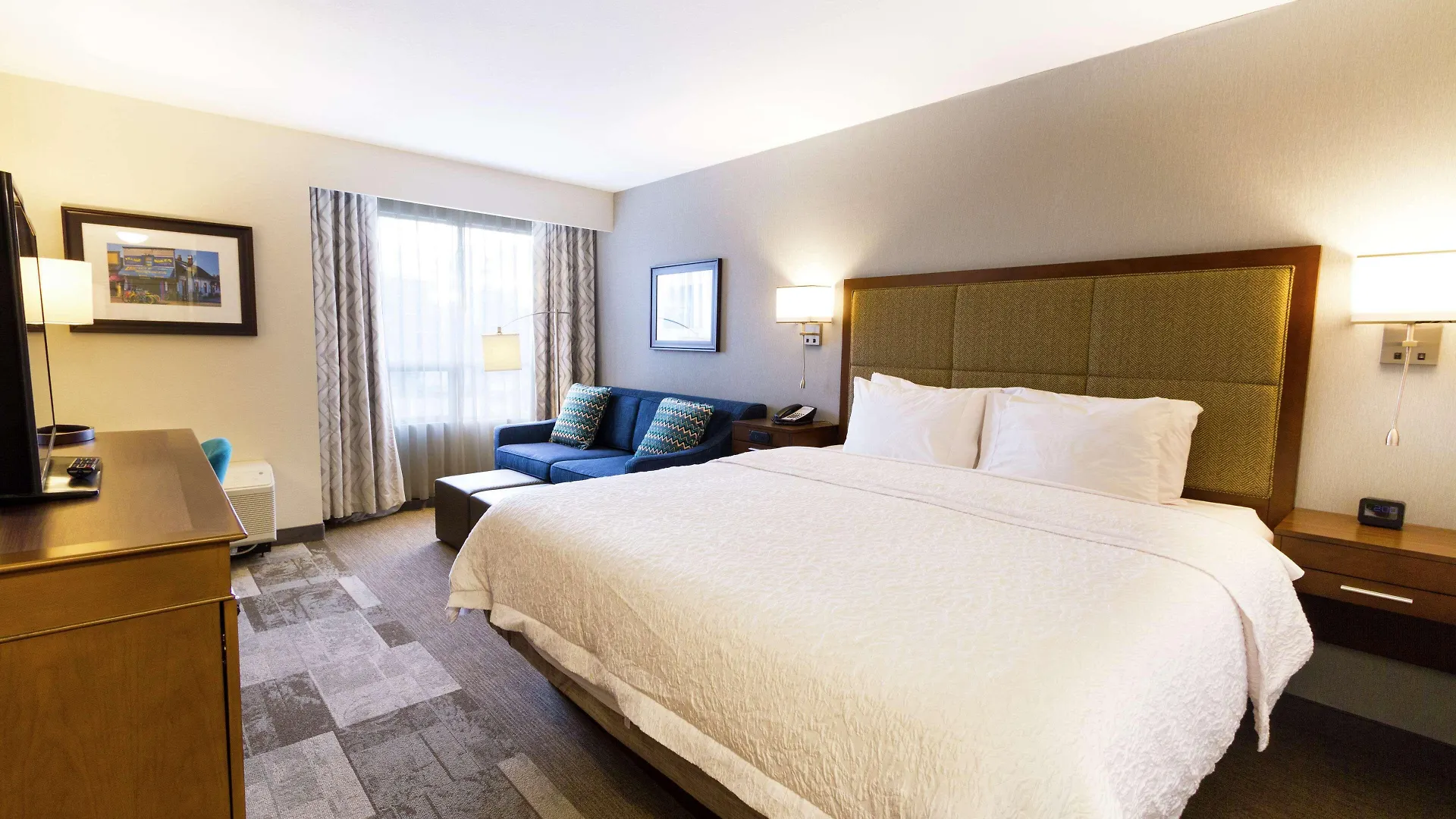 Where to Stay Near Queen Elizabeth Park: 14 Airport Hotels Reviewed