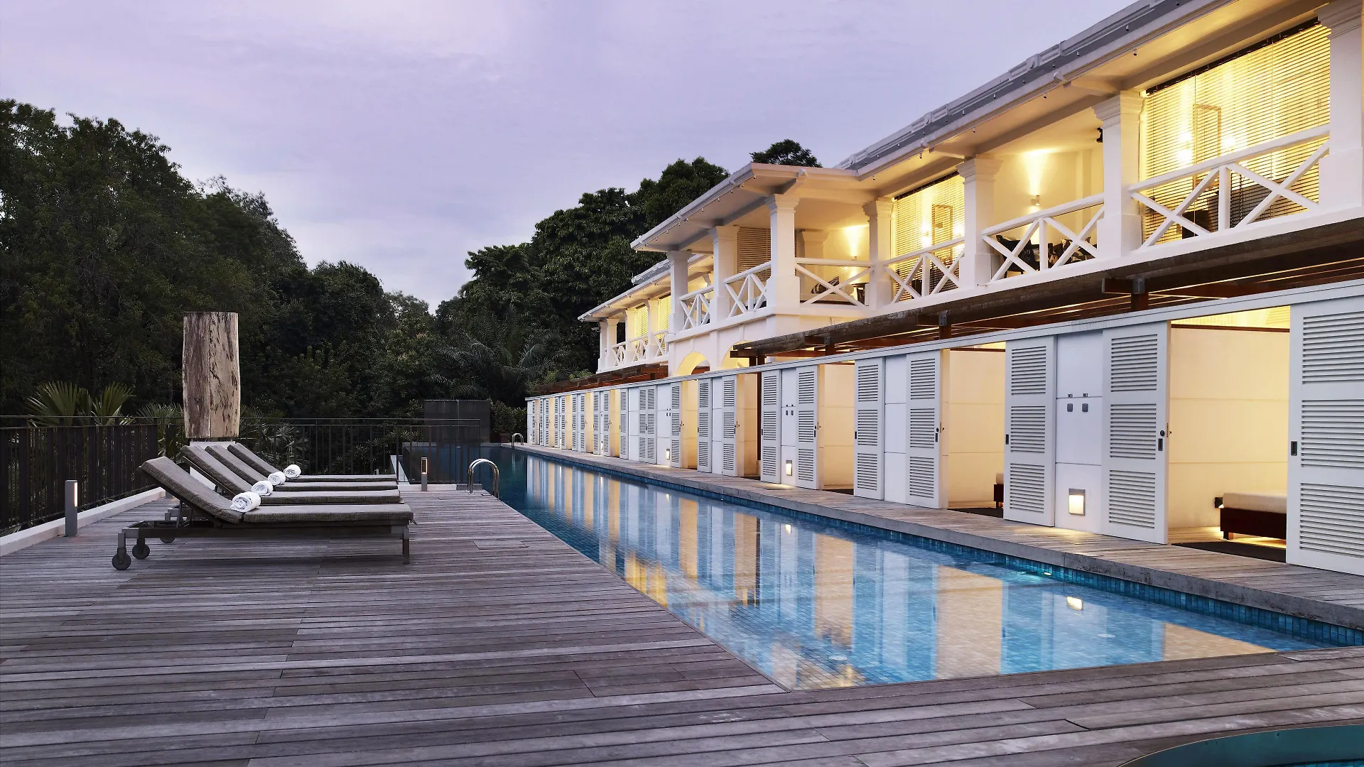 4 Top-Rated Romantic Hotels In Sentosa Island