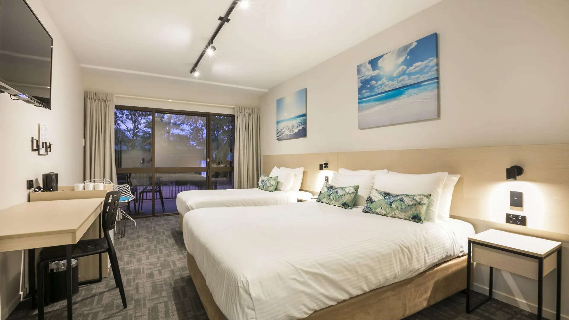 15 Family Hotels Close to Club Kawana Worth Booking