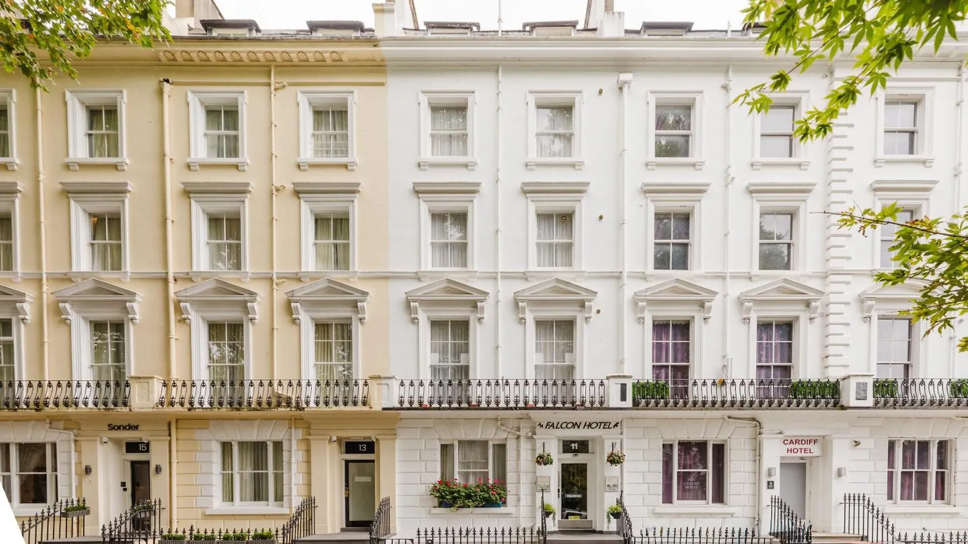 Best 13 Cheap Hotels Near British Museum for Smart Stays