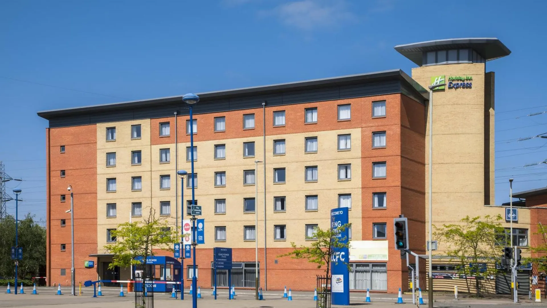 Staying Near Bradgate Park: 11 Central Hotels Compared