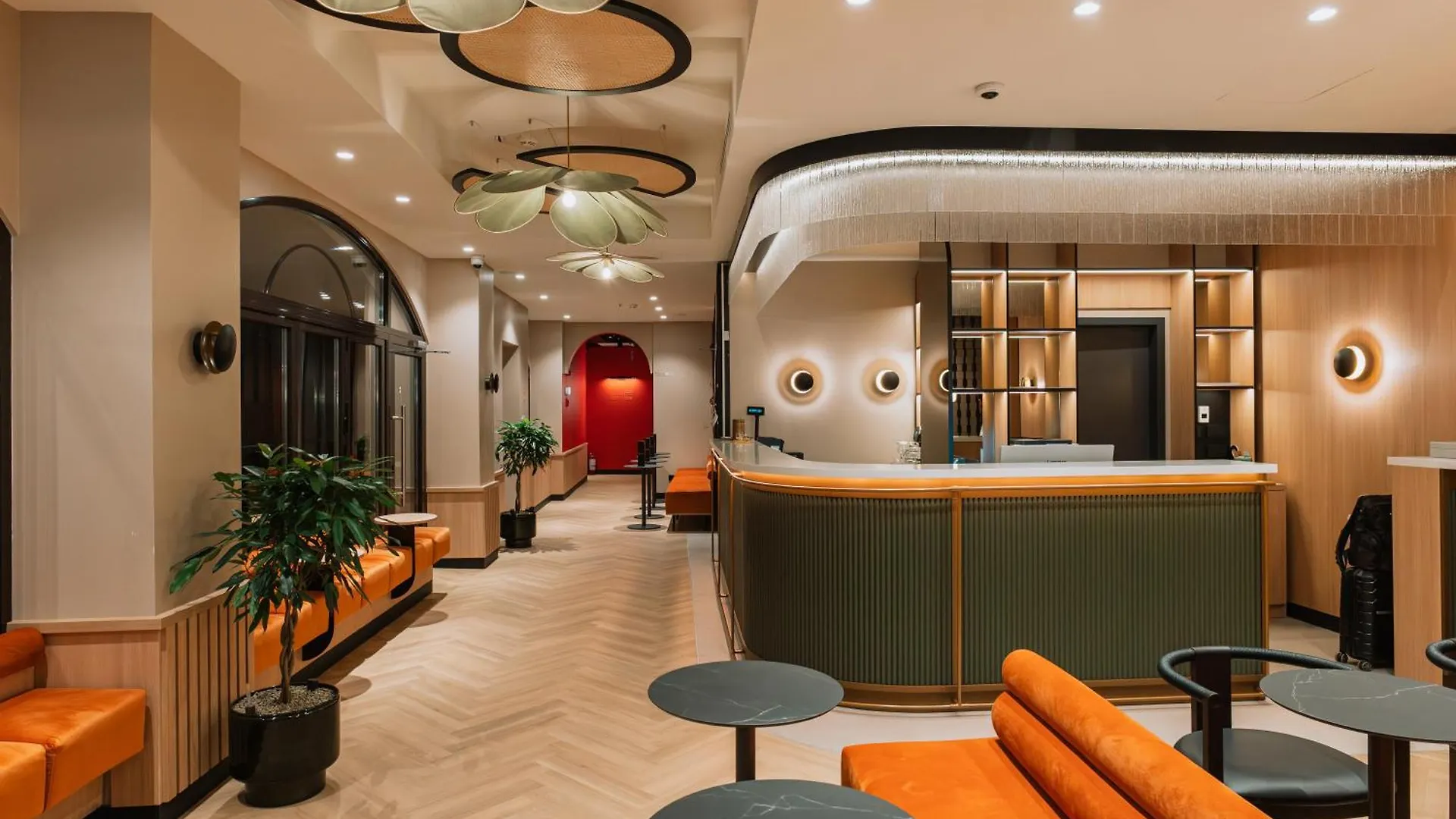 Staying in Bucharest City Centre: 13 Family Hotels Compared