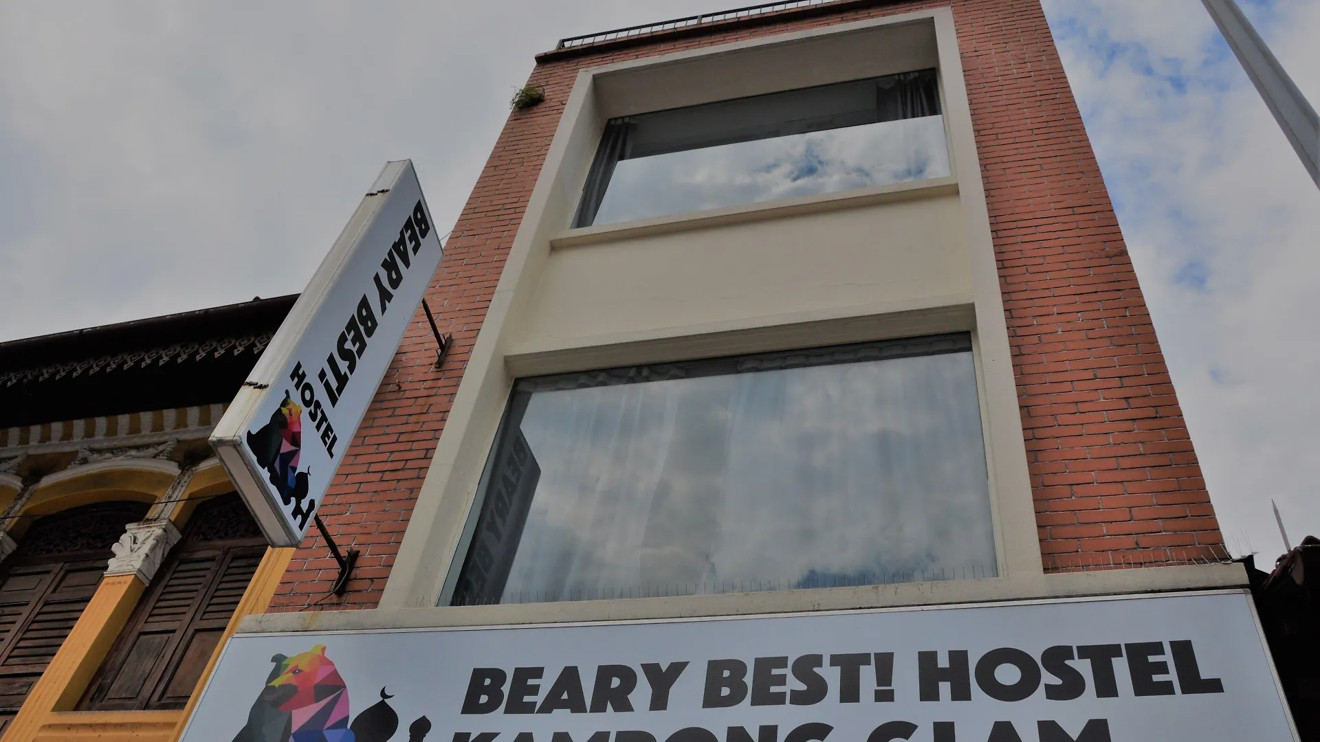 4 Budget Hotels in Bugis That Actually Deliver Value