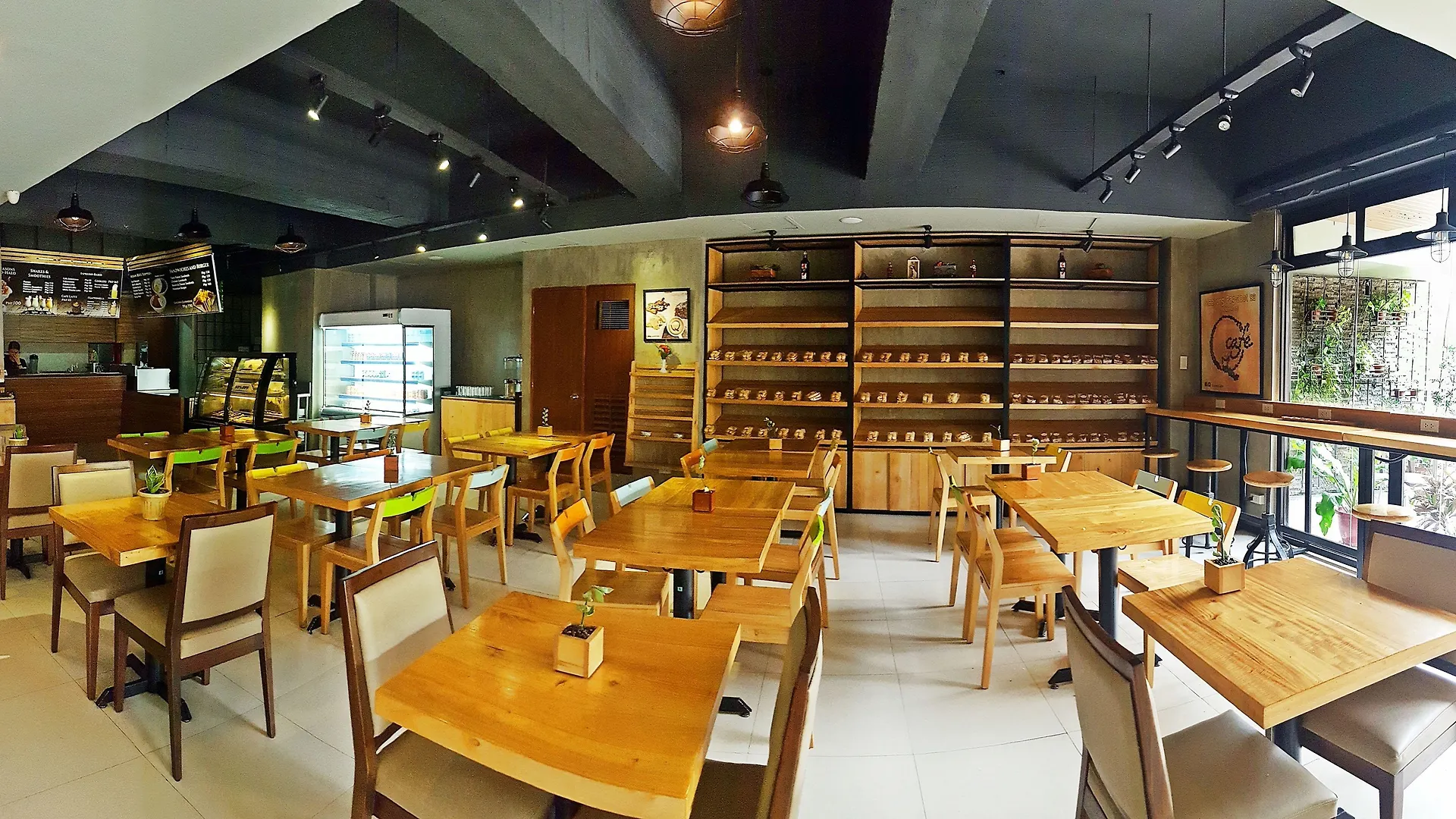 Where to Stay Near Museo Sugbo: 12 Best Budget Hotels