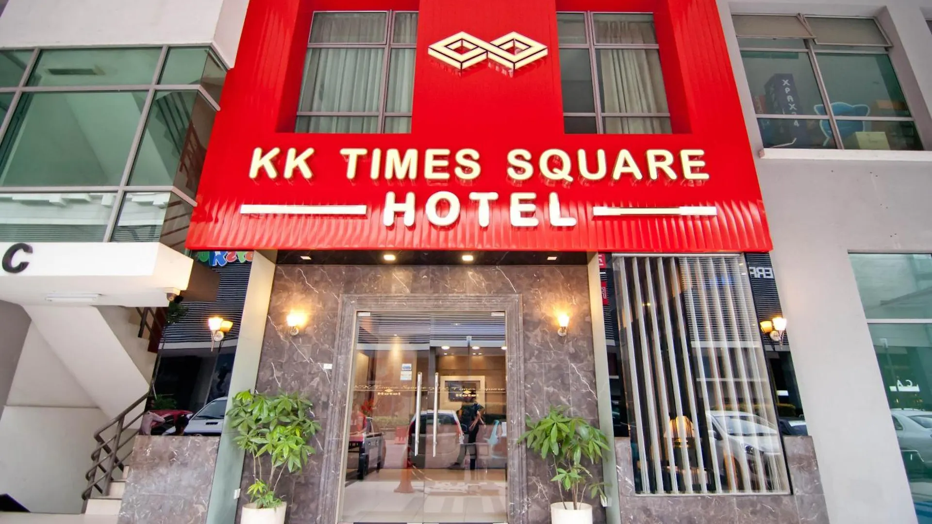 6 Smart Central Hotels Near Likas City Mosque Worth Booking
