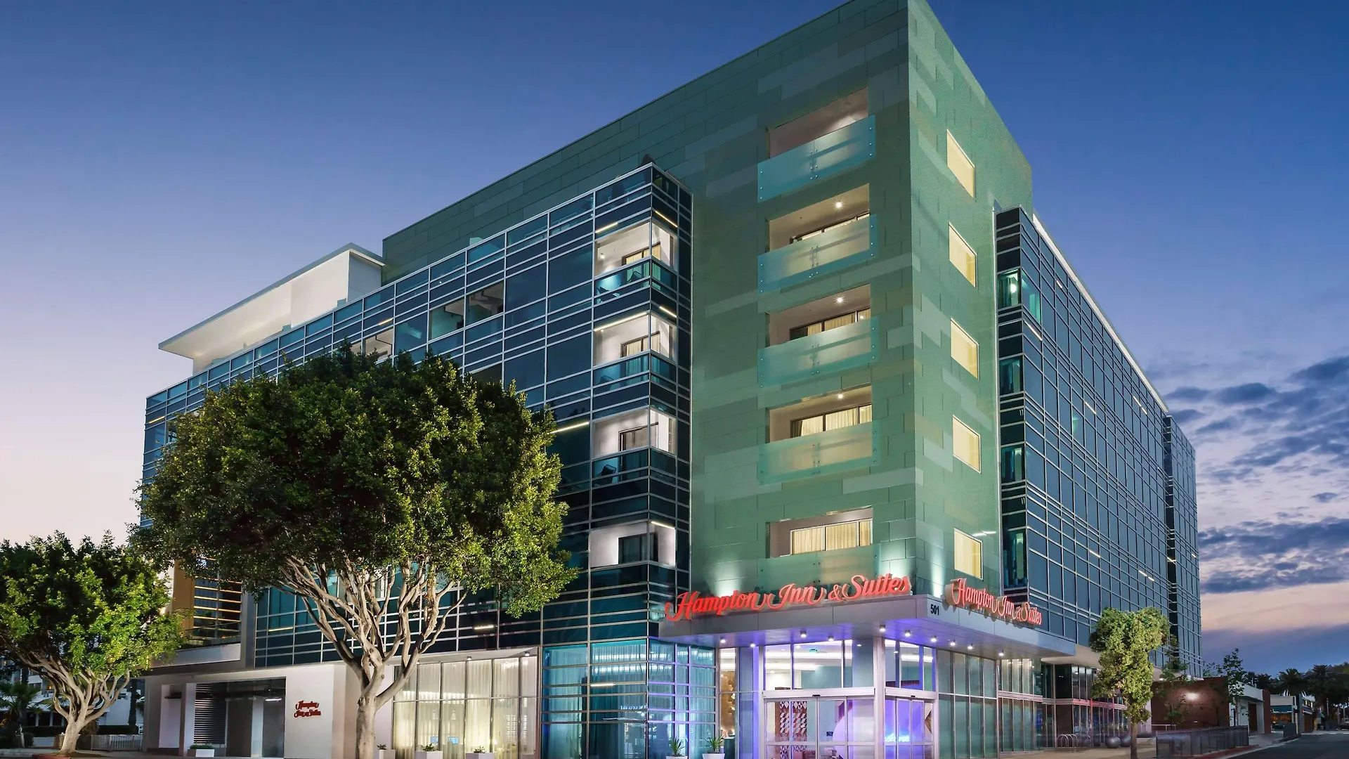4 Smart Business Hotels in Santa Monica Worth Booking