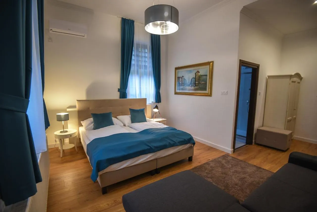 Where to Stay in Aranypart: 4 Central Siófok Hotels