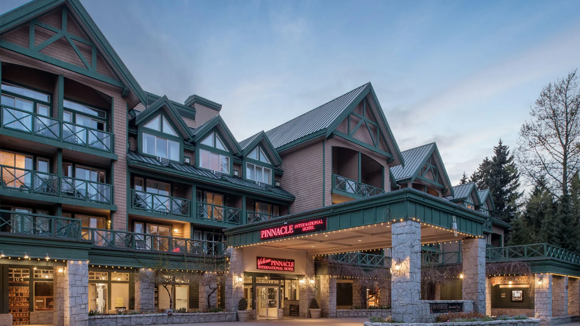 4 Smart Budget Hotels In Whistler Village Worth Booking
