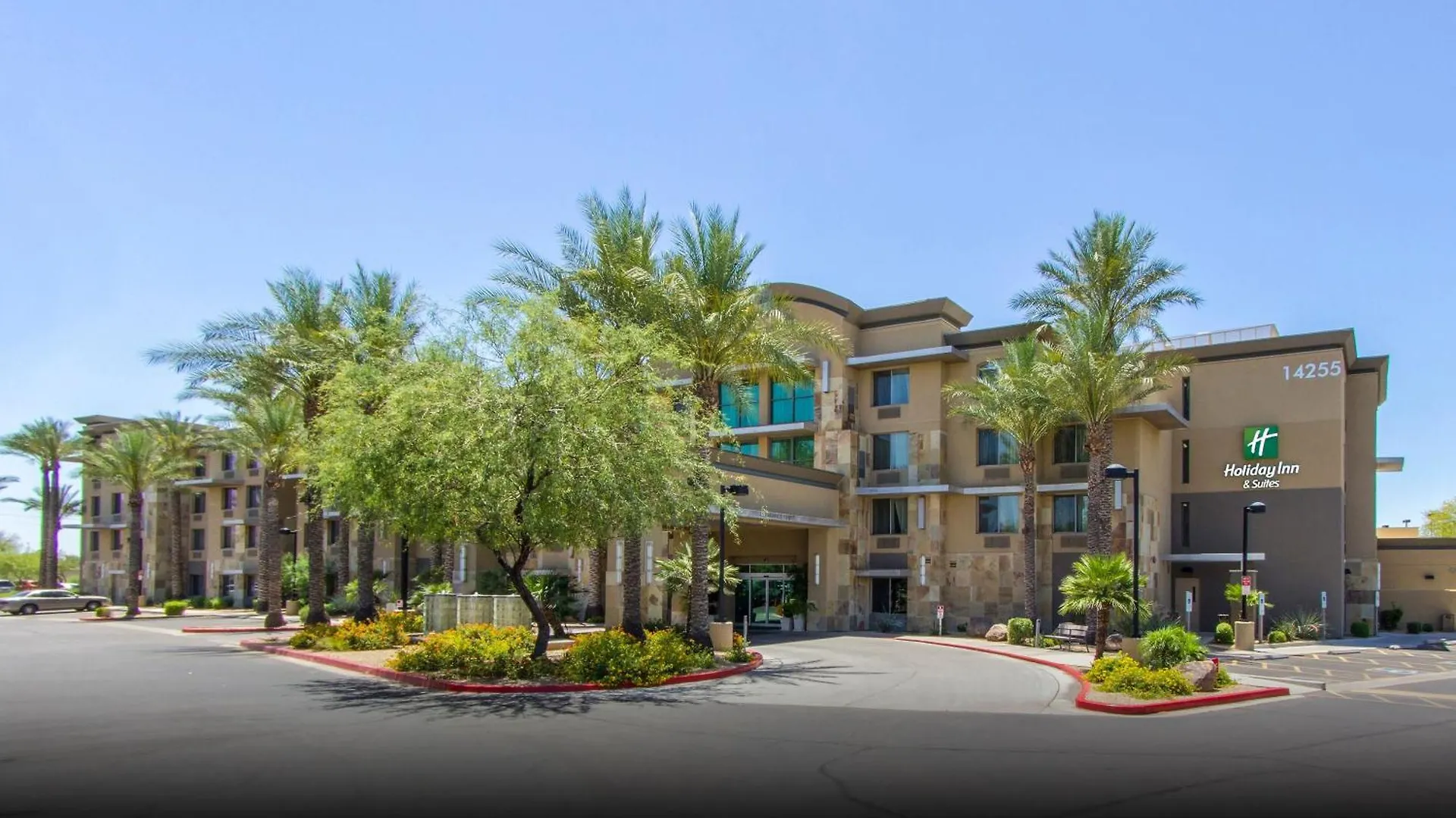 Where to Stay Near Mountain View Park: 7 Best Business Hotels
