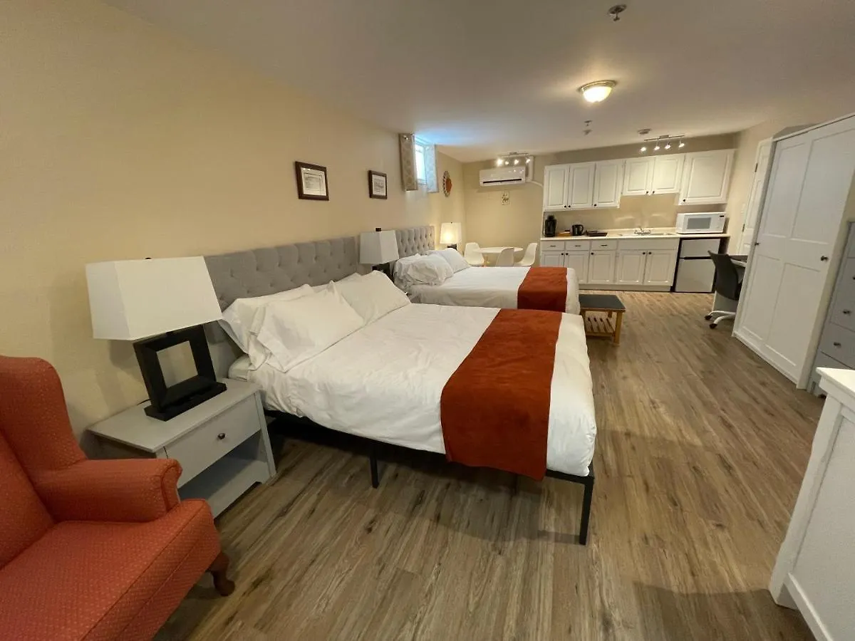 5 Hotels in Historic Charlottetown Waterfront Worth Booking