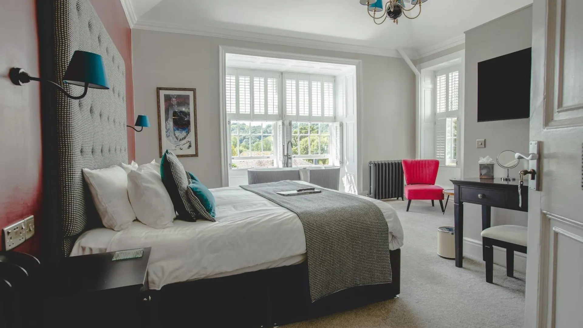 Staying Near Tarn Hows: 4 Family Hotels Compared