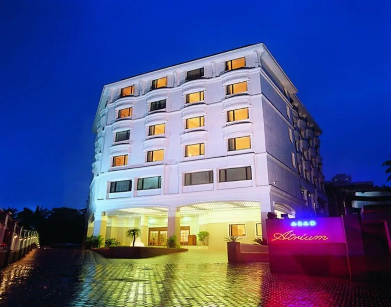 12 Smart Spa Hotels in Ernakulam Worth Booking