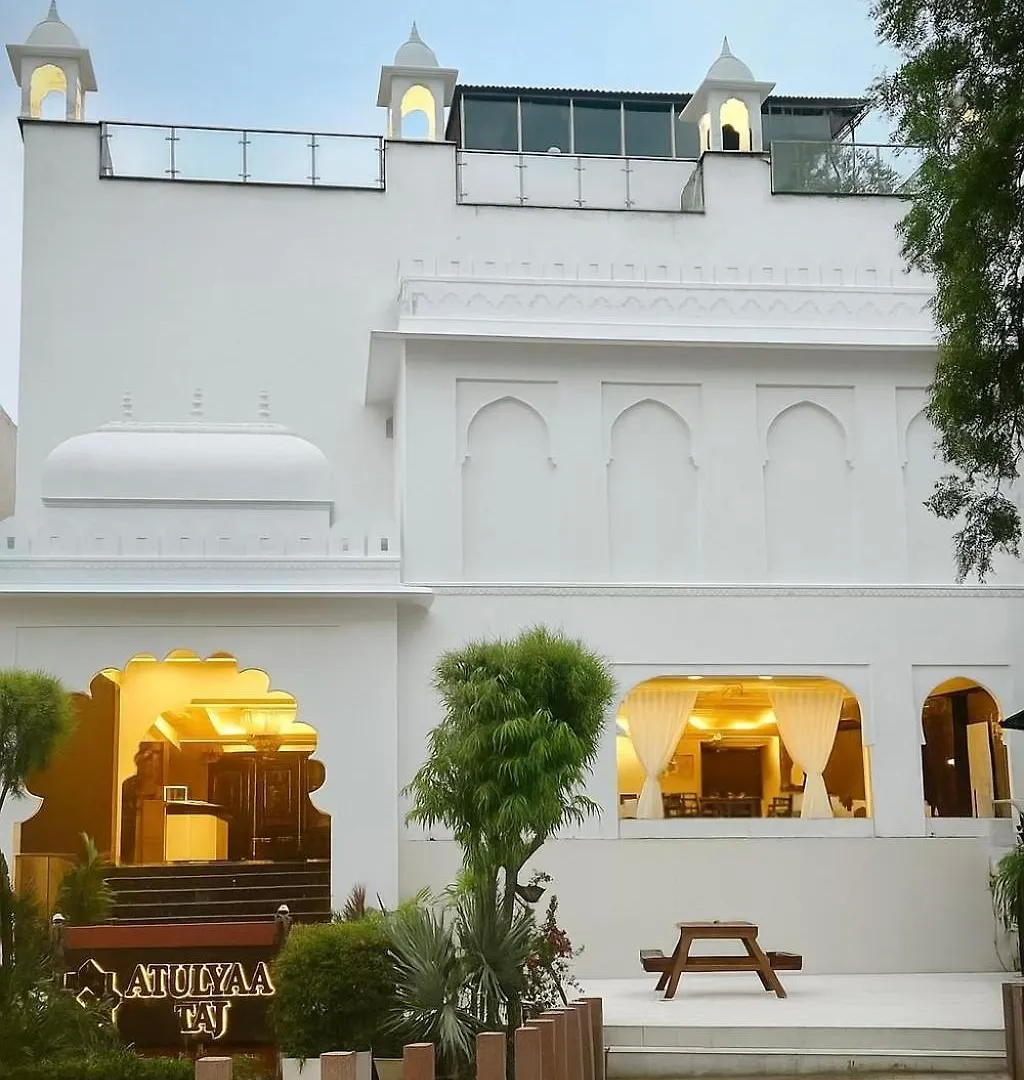 6 Business Hotels in Taj Ganj Worth Booking in Agra