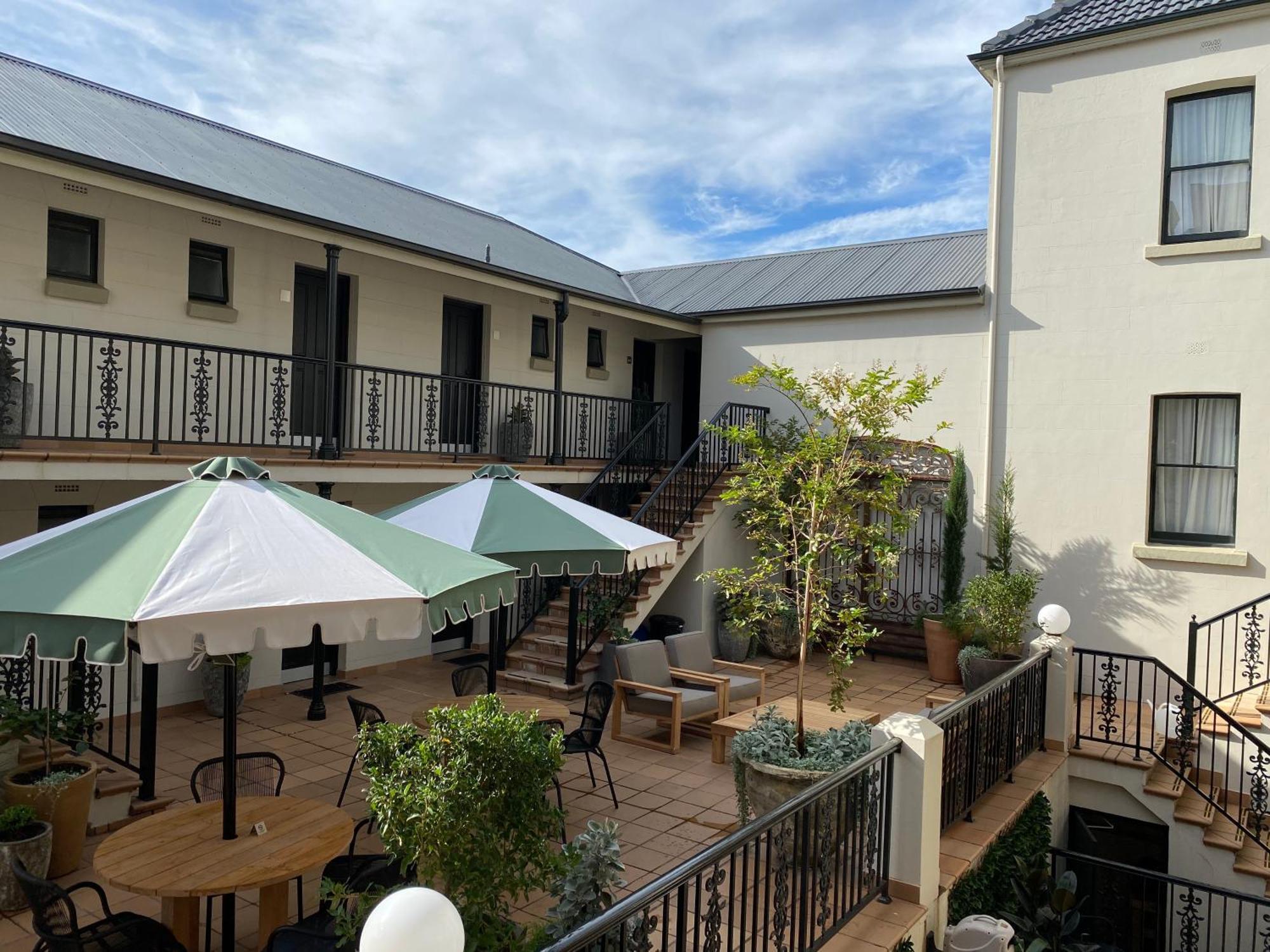 13 Smart Airport Hotels in Sydney Eastern Suburbs Worth Booking