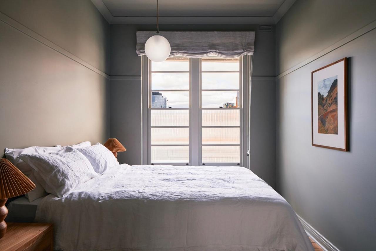 15 Smart Central Hotels Near Shrine of Remembrance Worth Booking