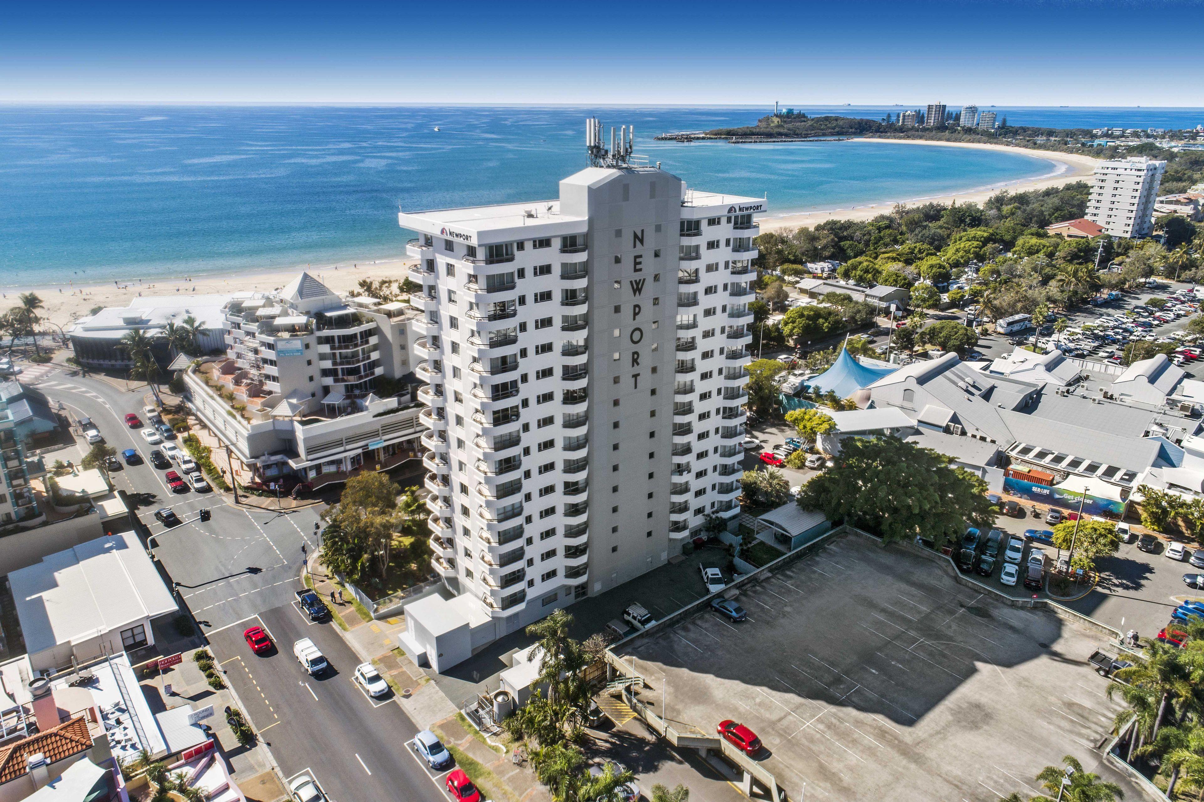 15 Central Hotels Near Club Kawana That Deliver on Location