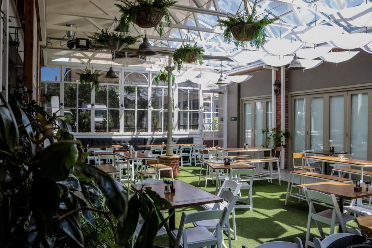 6 Smart Design Hotels Near Ballarat Wildlife Park