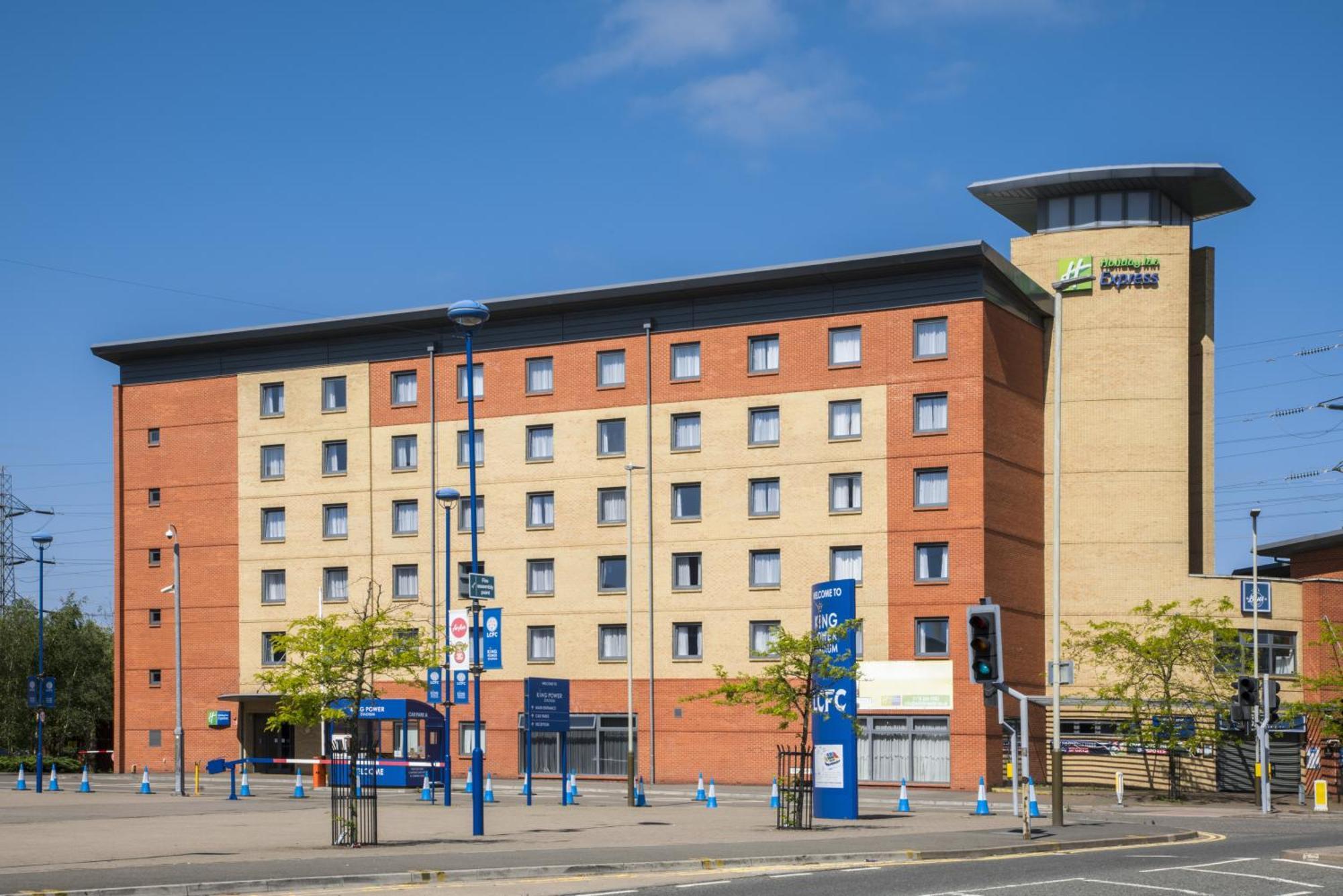 Staying Near Bradgate Park: 11 Central Hotels Compared