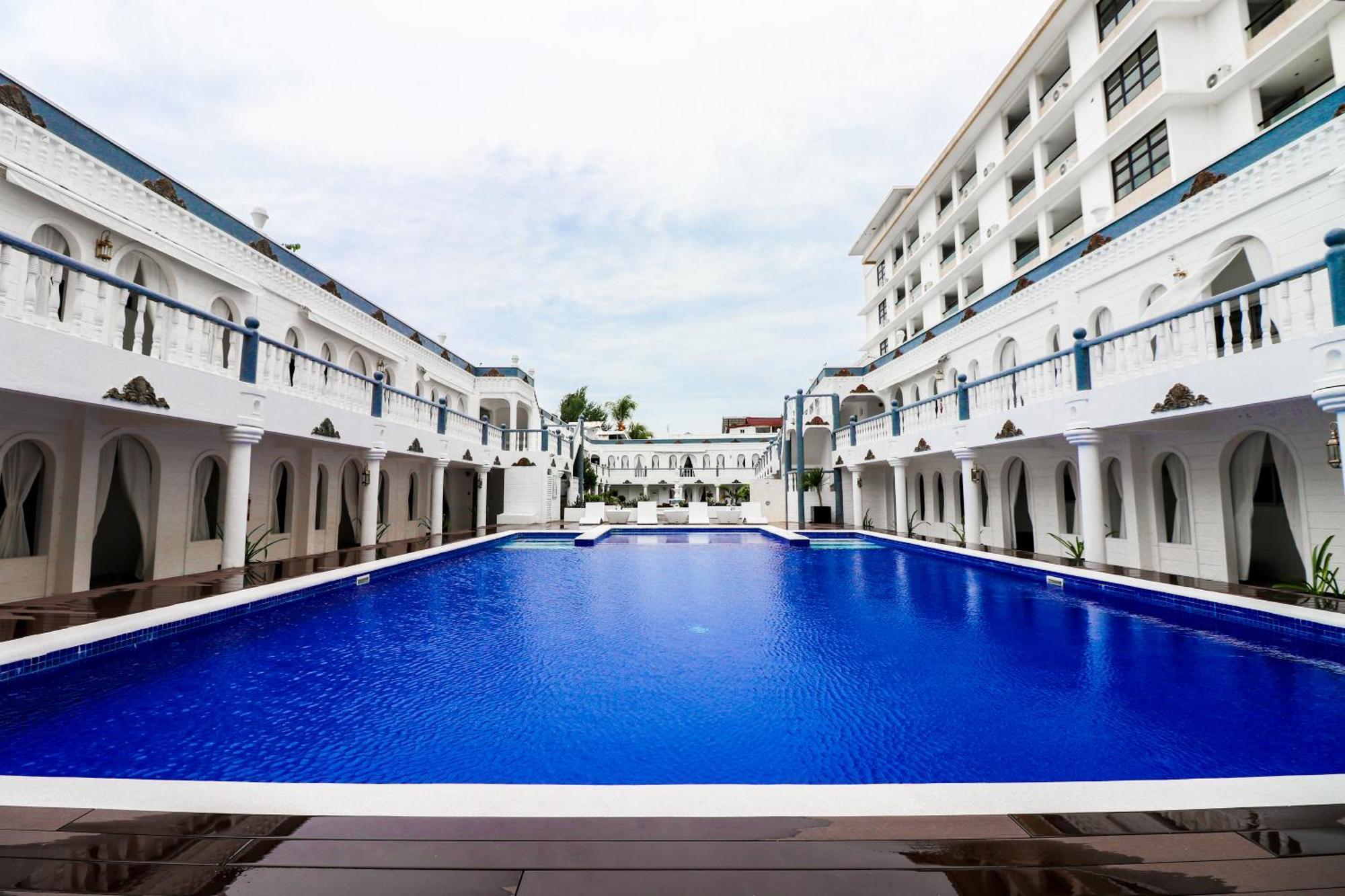 Where to Stay in Station 2: 8 Best Boracay Resorts