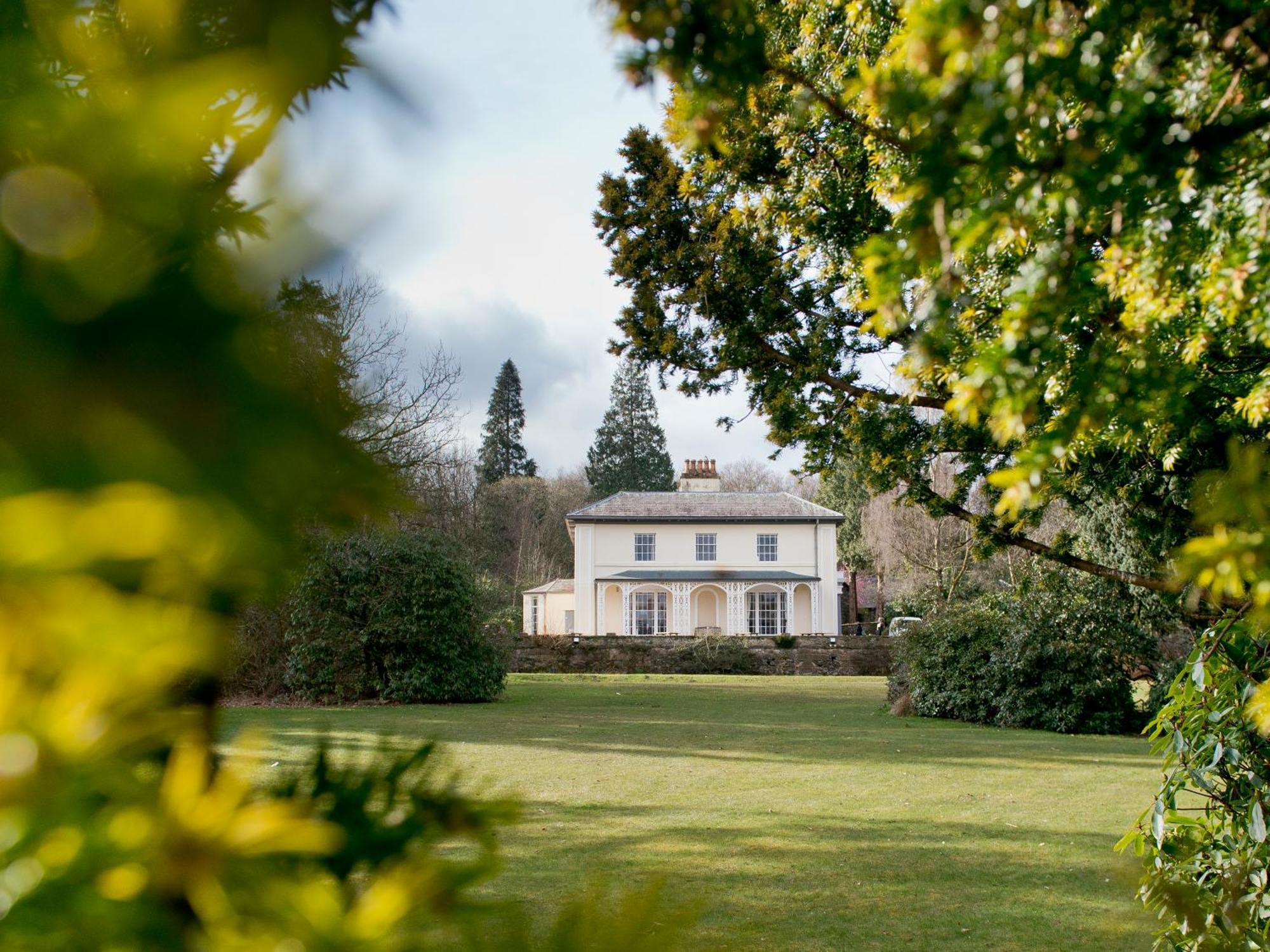 Where to Stay Near Colwith Force: 8 Central Hotels Compared