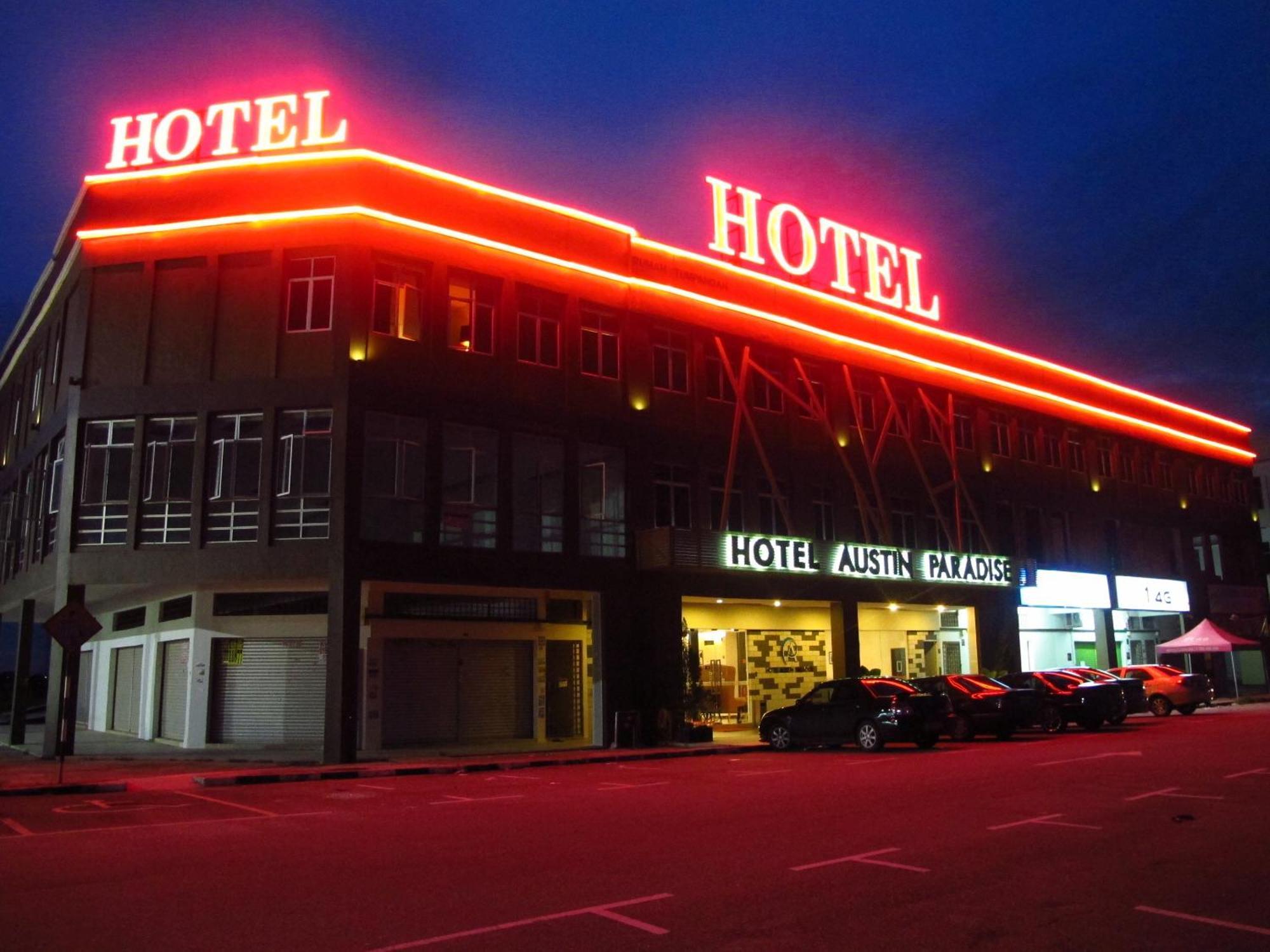 11 Business Hotels Close to Holiday Plaza, Johor Bahru