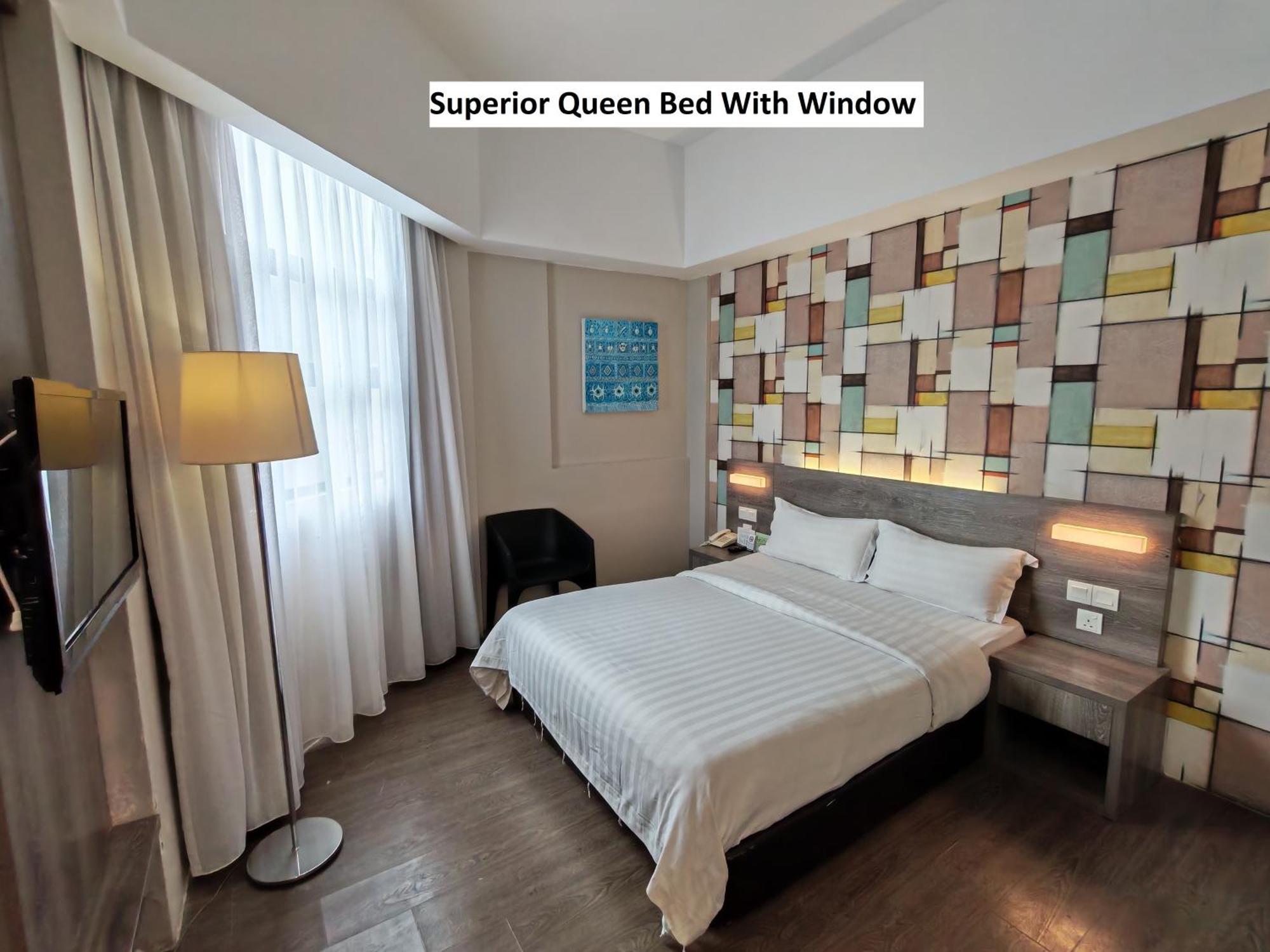 8 Central Miri Hotels Near San Qing Tien Taoist Temple