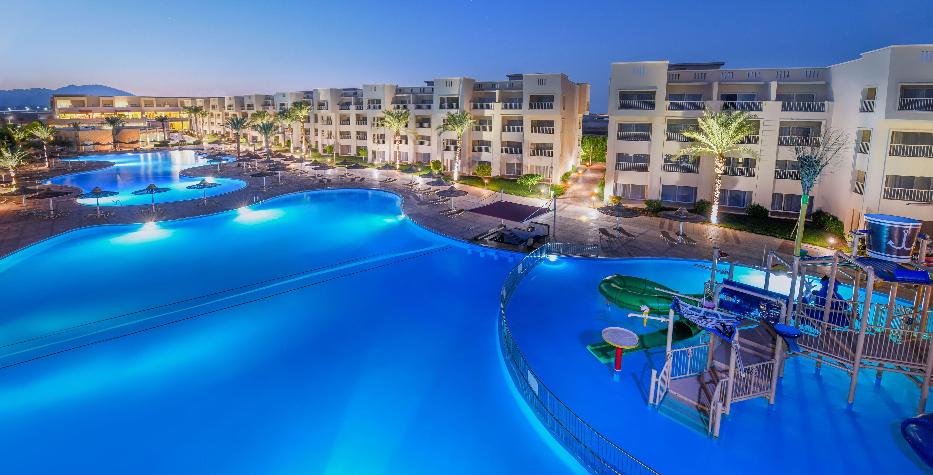 Staying In Soma Bay: 10 Spa Hotels Compared