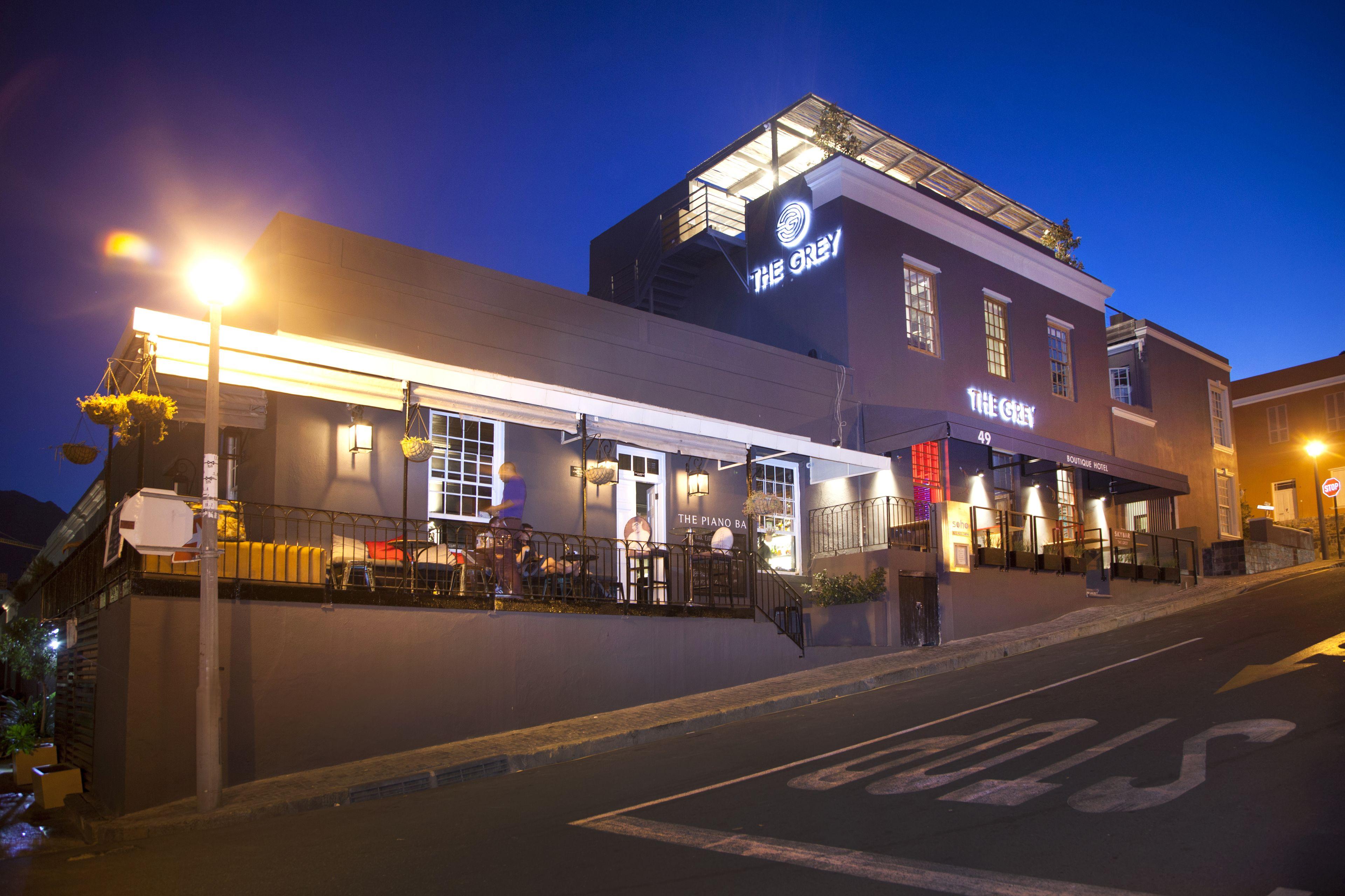 4 Romantic Hotels in Cape Town CBD for a Memorable Stay