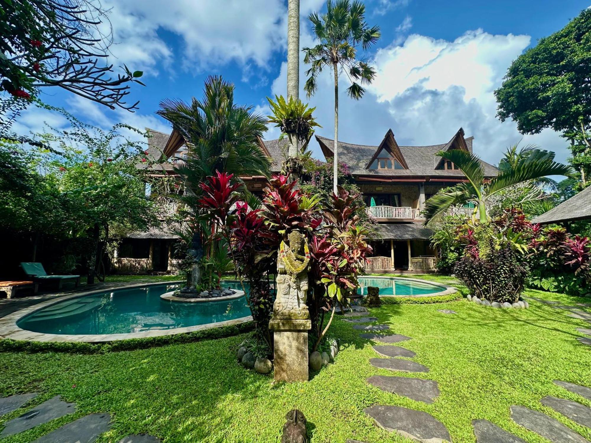 15 Central Hotels Near Sangeh Monkey Forest Worth Booking