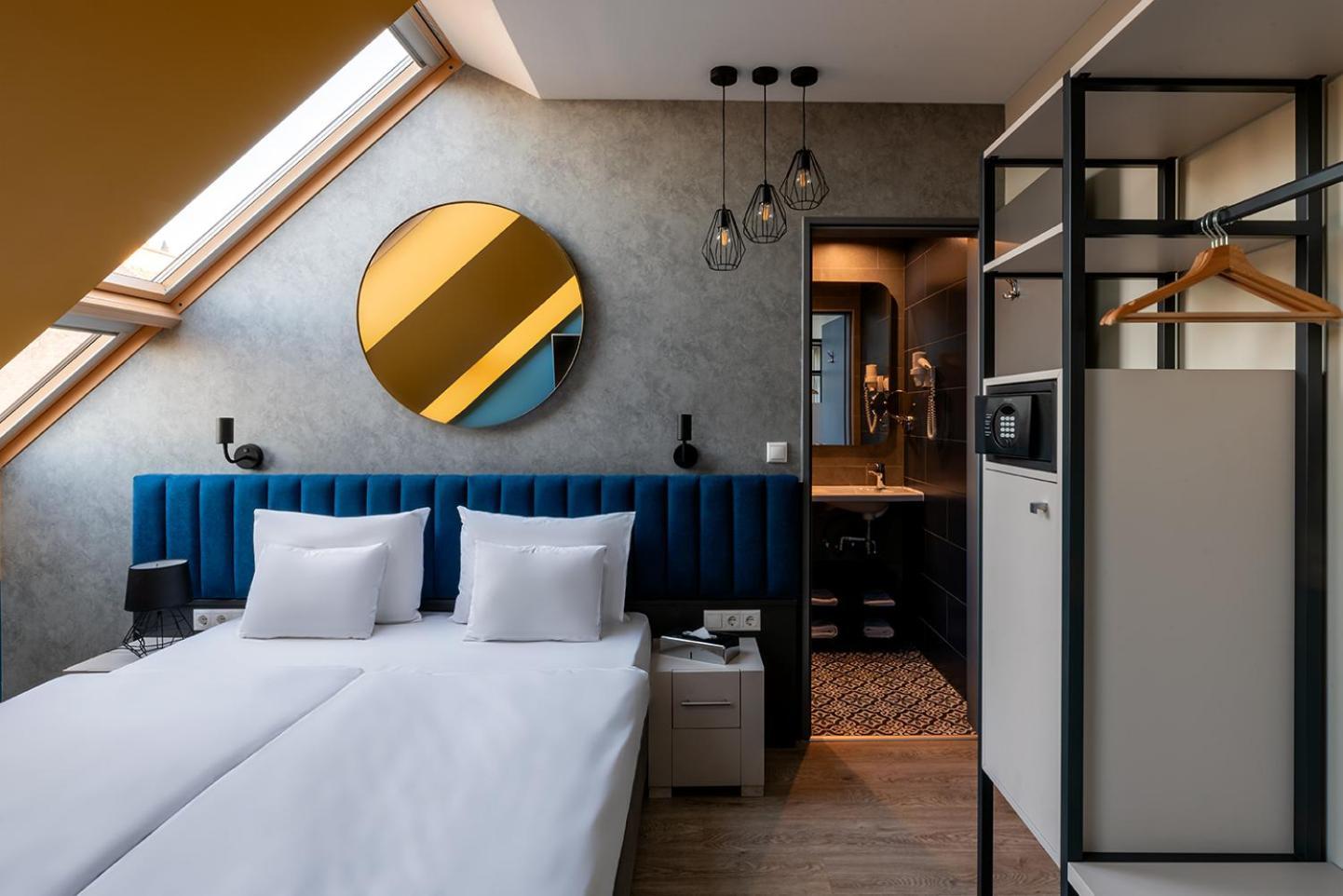 Staying in Budapest: 4 Mellow Mood Hotels Ranked & Compared