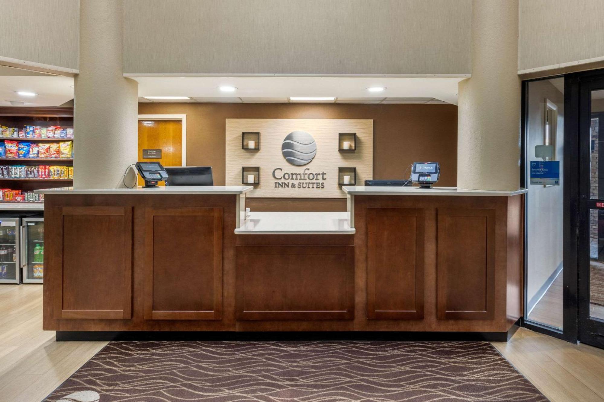 11 Smart Airport Hotels Near Sir Goony's Chattanooga Worth Booking