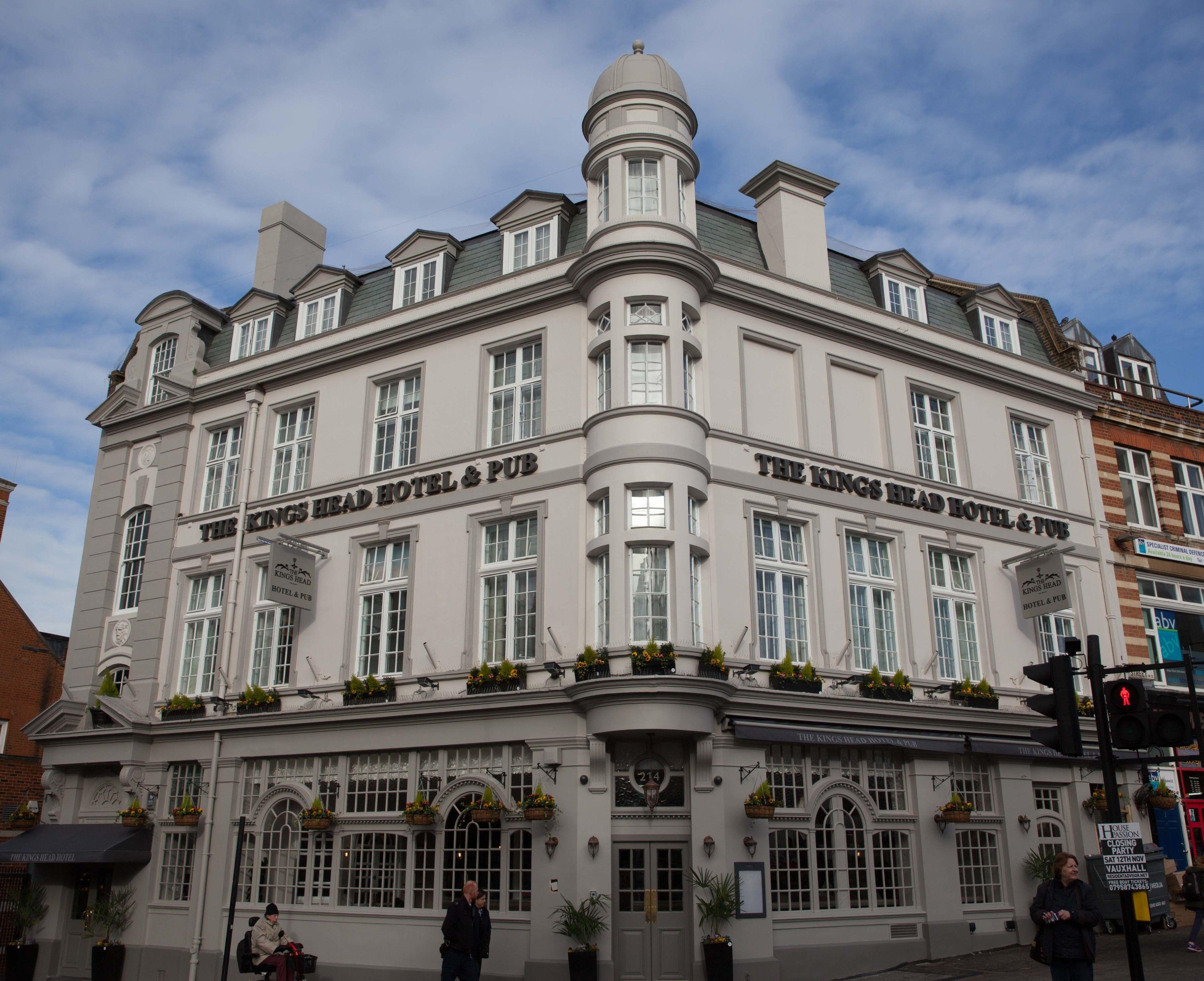 6 Family-Friendly Hotels in Ealing Worth Booking