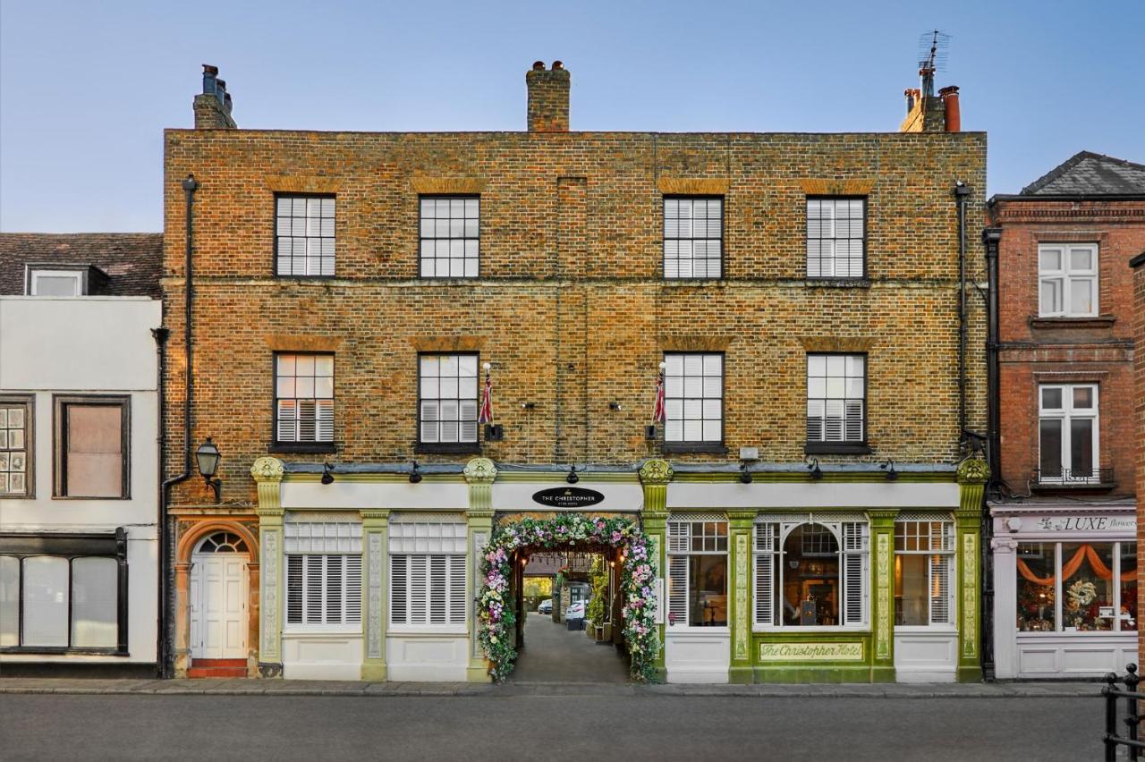 6 Design Hotels Near Infinity 3 Ltd Worth Booking