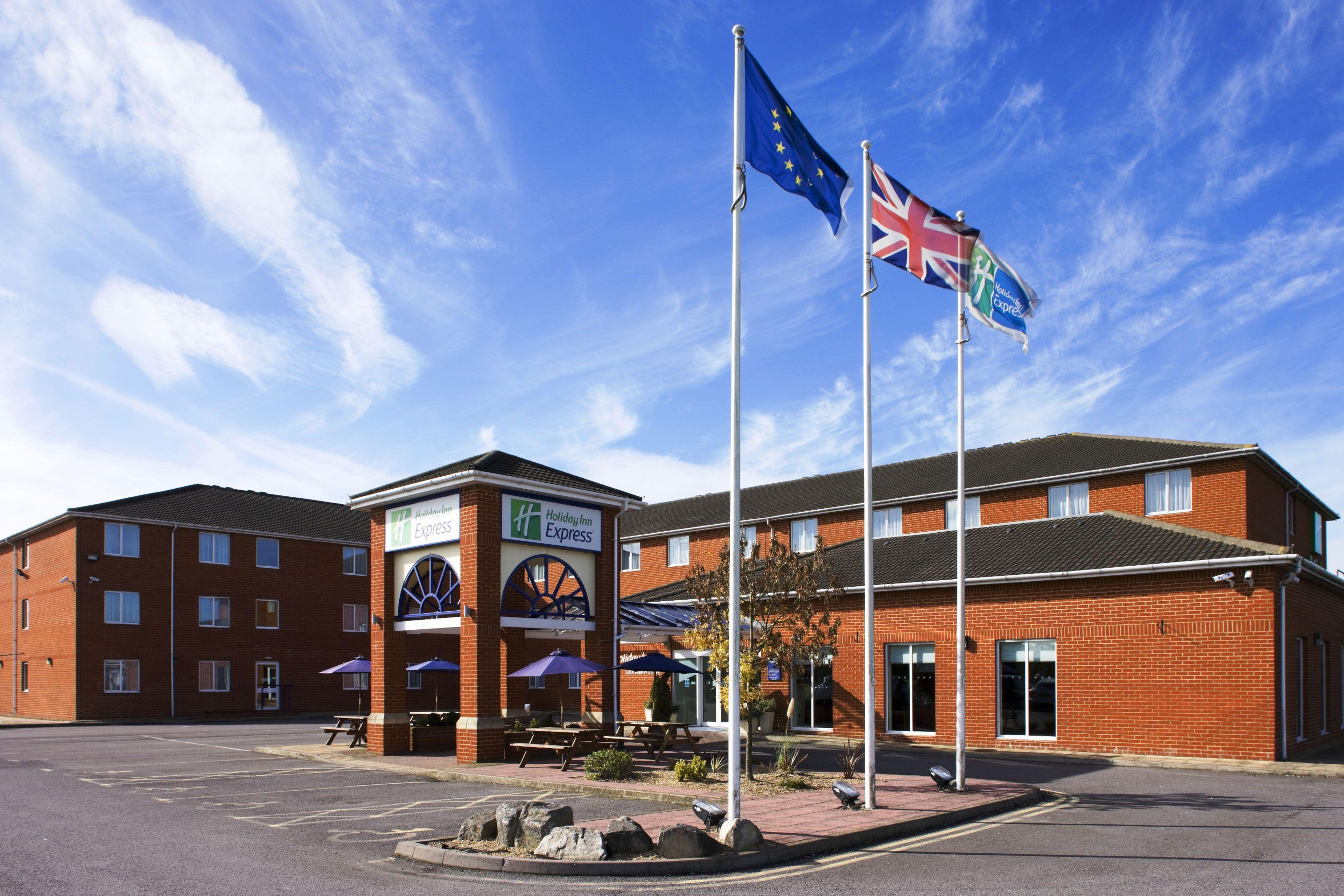 5 Airport Hotels Close to Mayflower Park, Southampton