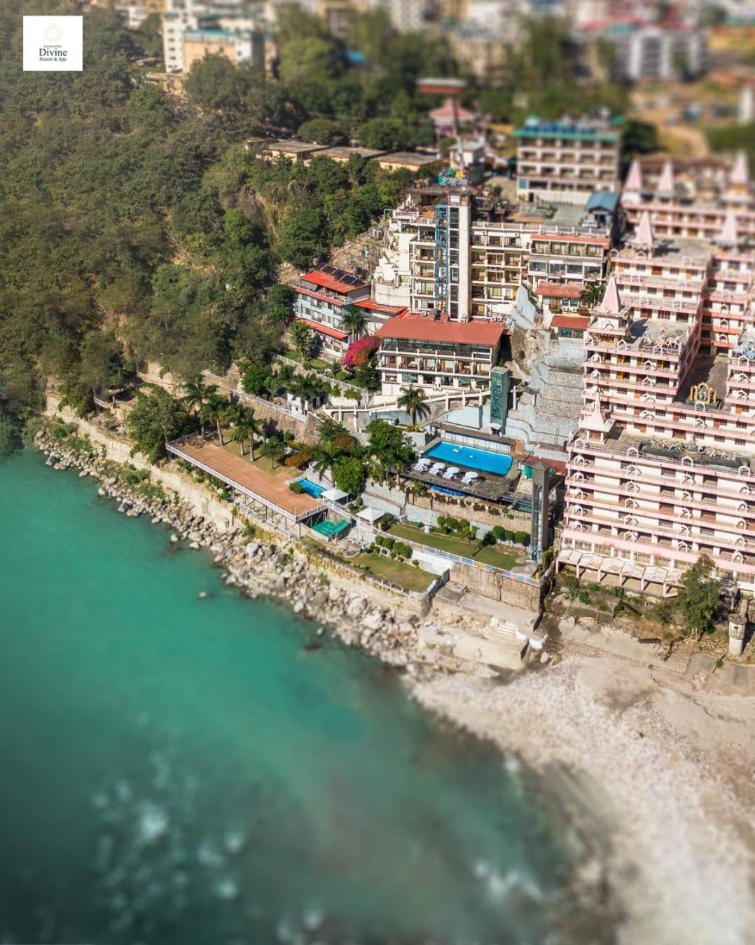 4 Resorts in Rishikesh's Rafting Zone That Deliver